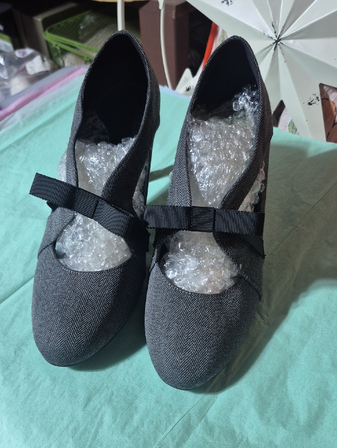 Kelly & Katie Gray Herringbone Mary Jane Heels With Black Bow